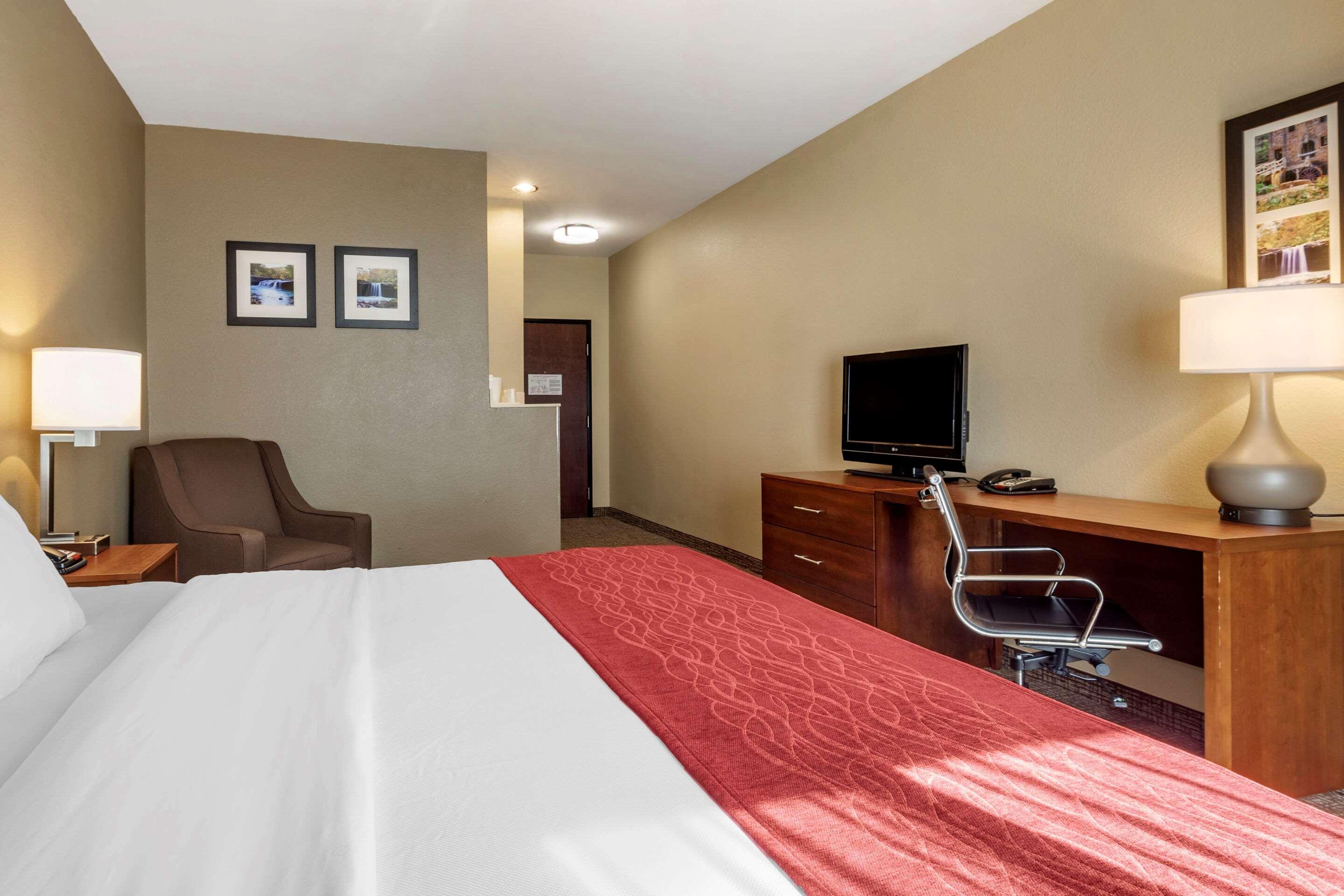 Comfort Inn & Suites Russellville I-40 Buitenkant foto