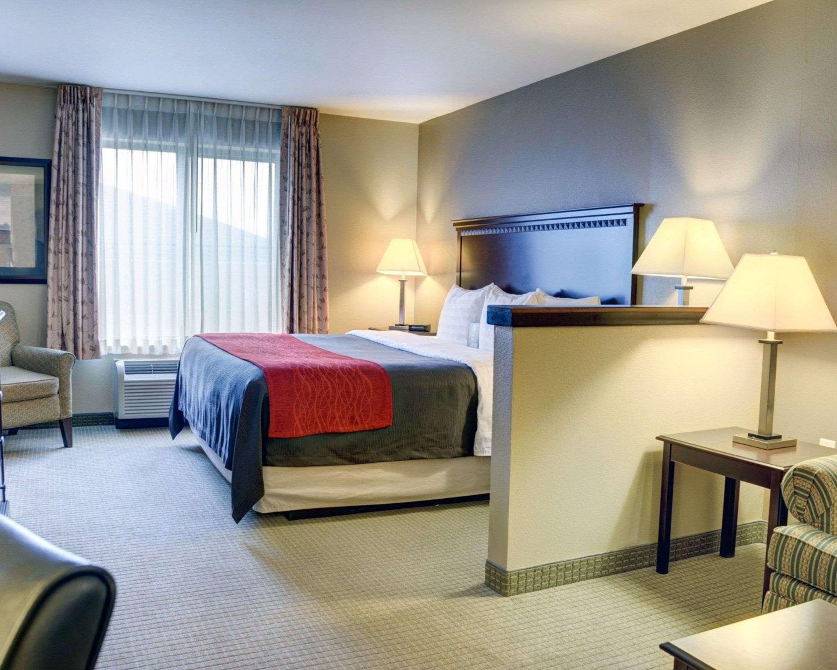 Comfort Inn & Suites Russellville I-40 Buitenkant foto