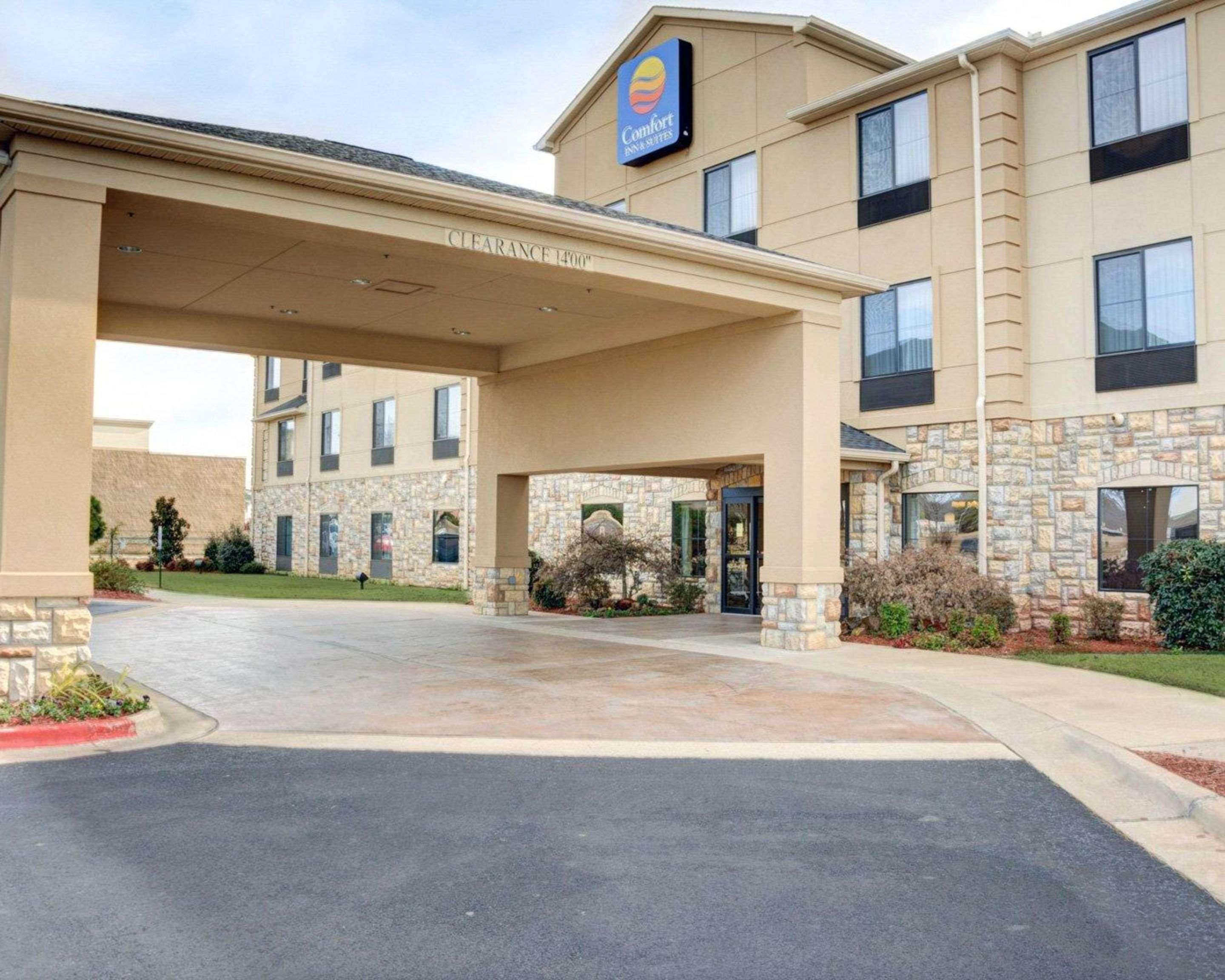 Comfort Inn & Suites Russellville I-40 Buitenkant foto